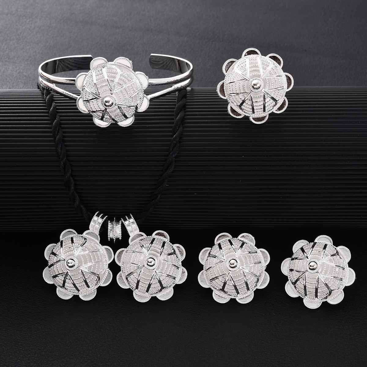 Africa Silver Color Jewelry Ac – Ethnic Fashion In Dubai recenzja i cena
