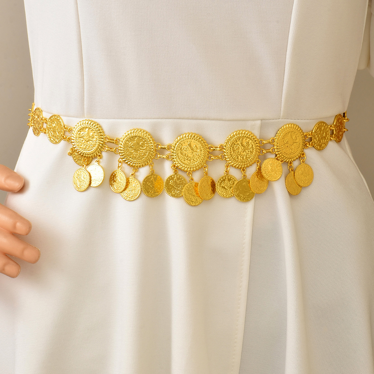 Golden Coin Pattern Bridal Bel – Ethnic Gown recenzja i cena