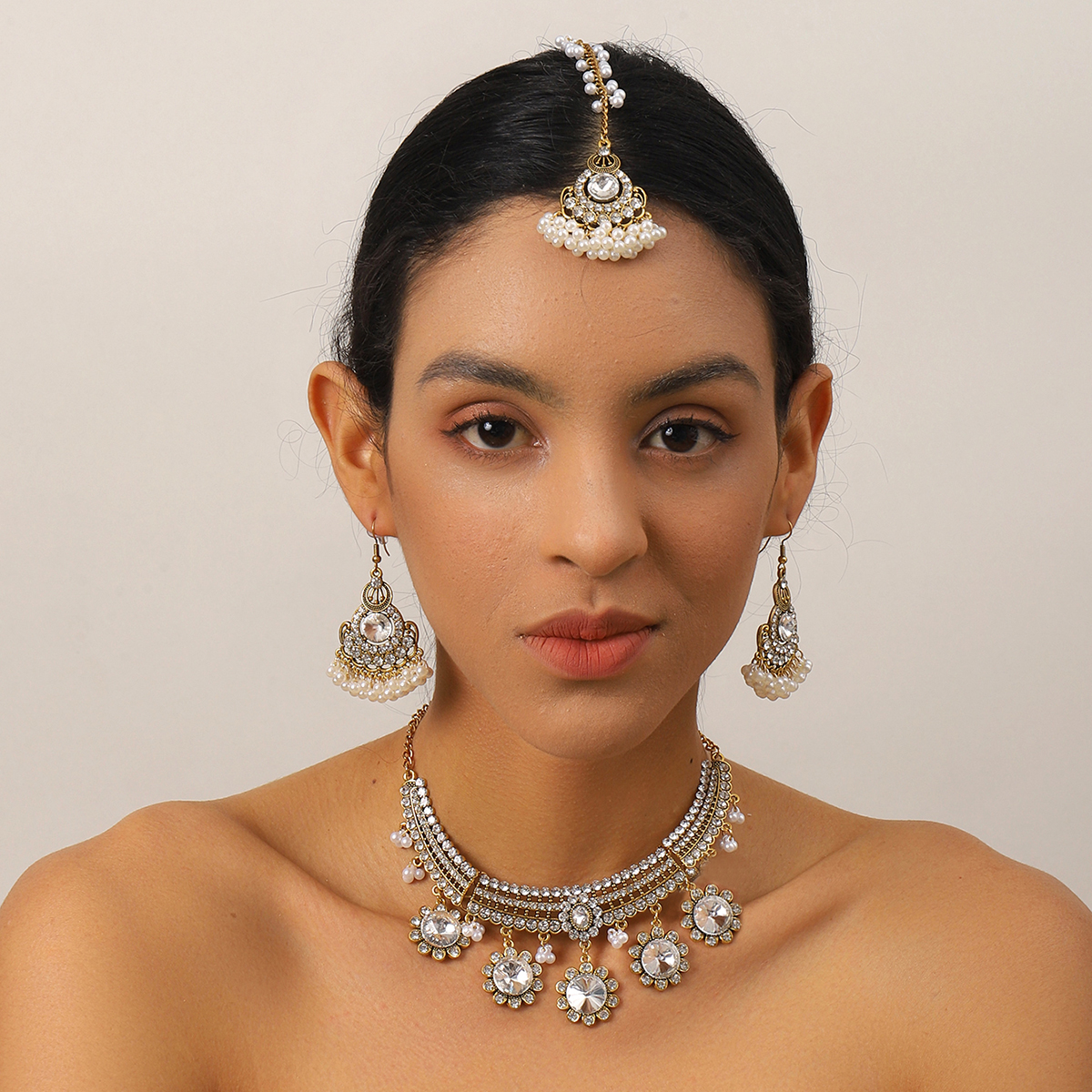 Luxury Gold Color Round Crysta – Ethnic Fashion In Dubai recenzja i cena